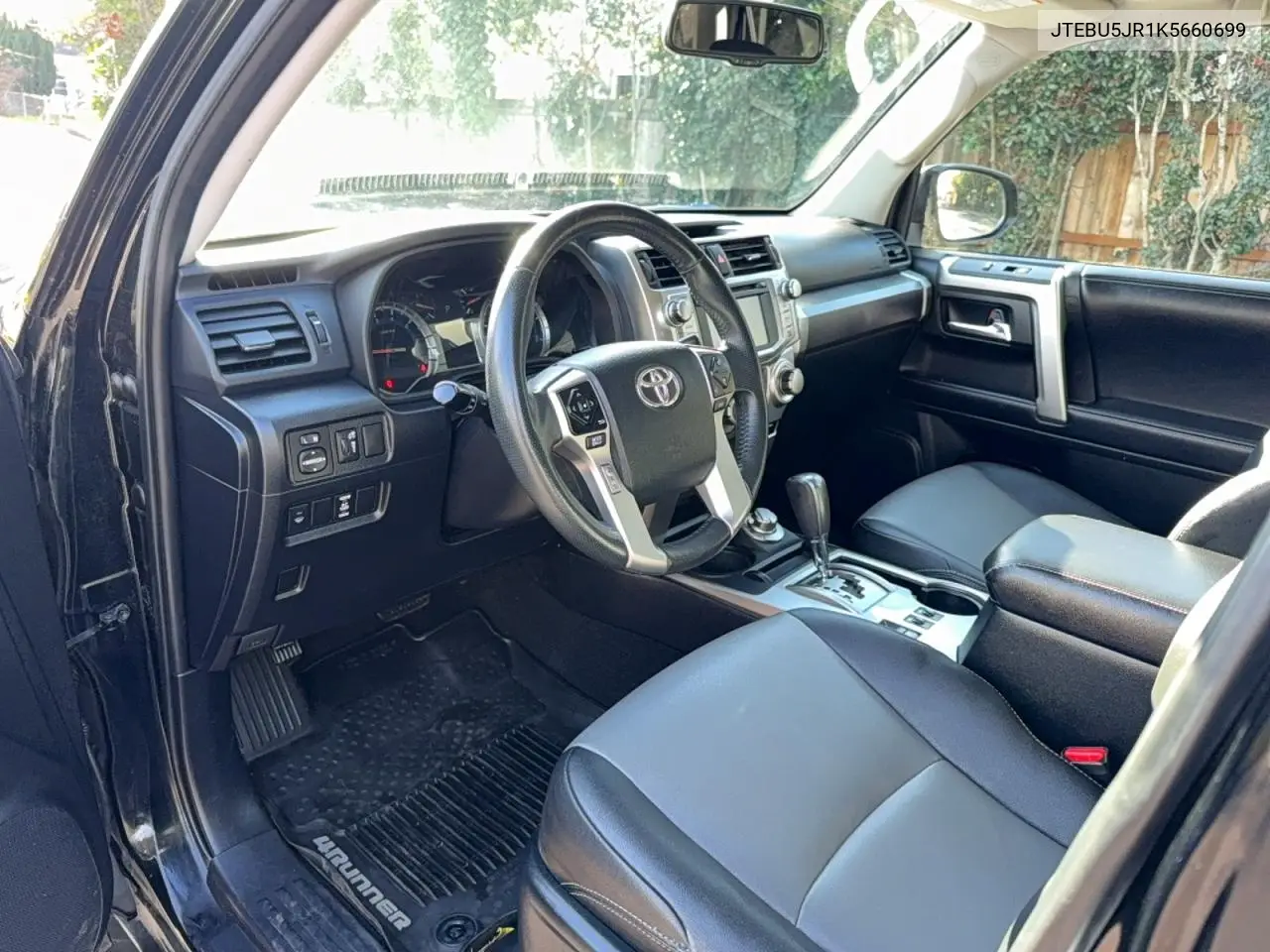 JTEBU5JR1K5660699 2019 Toyota 4Runner Sr5/Sr5 Premium