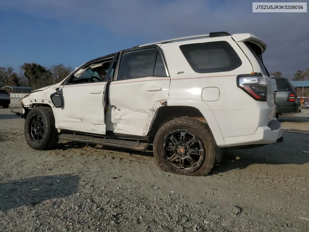 JTEZU5JR3K5208056 2019 Toyota 4Runner Sr5