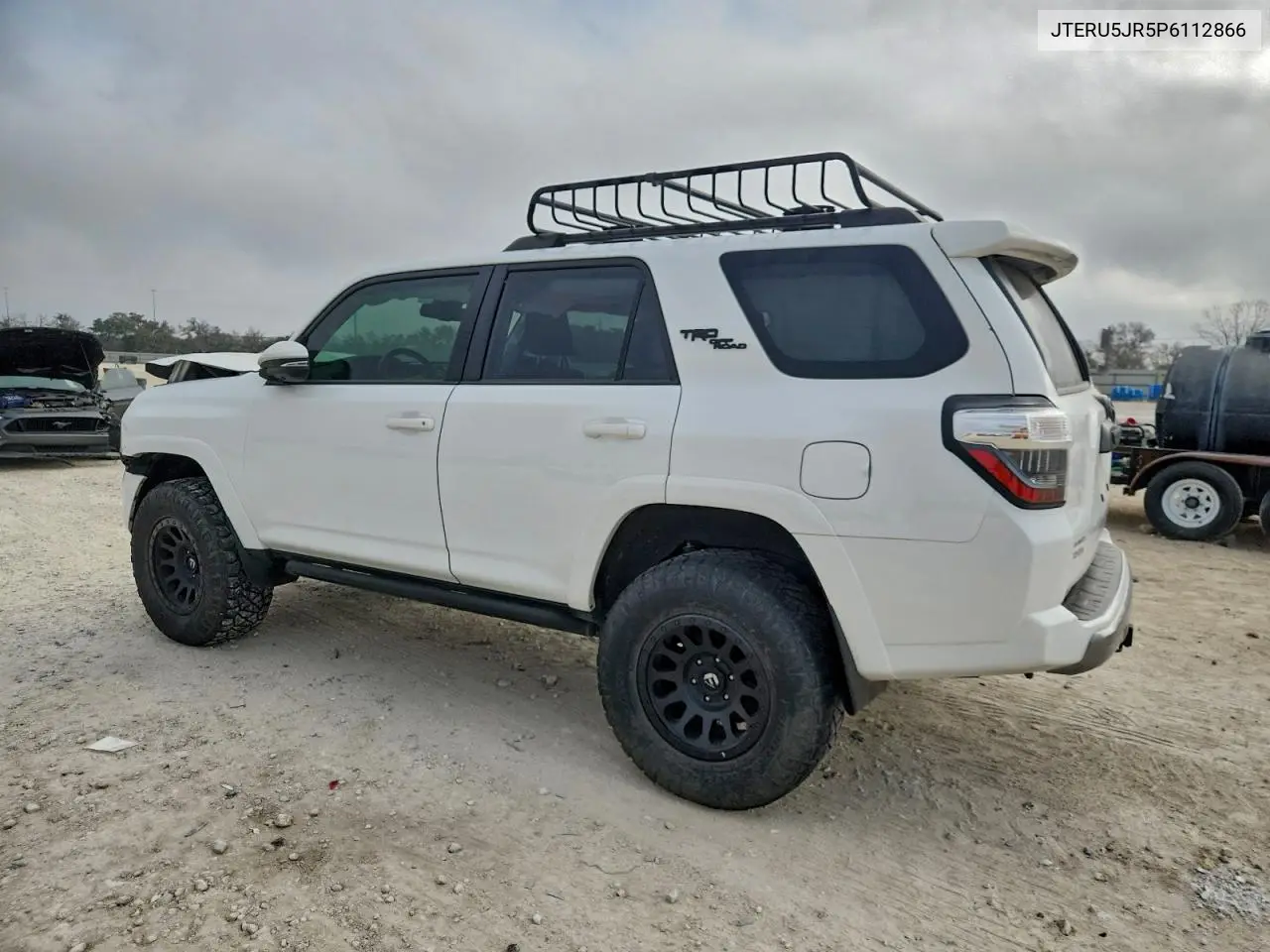 JTERU5JR5P6112866 2023 Toyota 4Runner Se