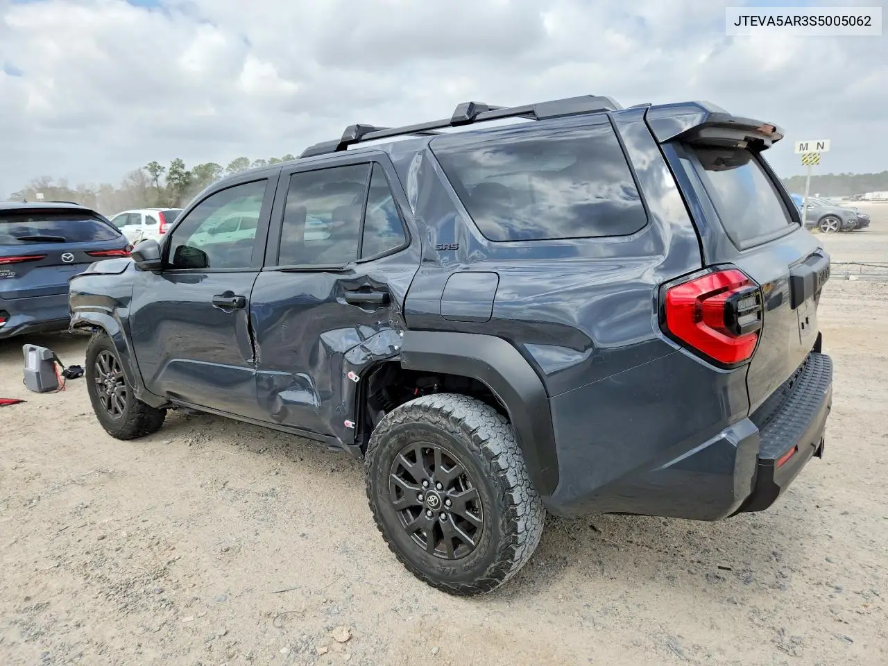JTEVA5AR3S5005062 2025 Toyota 4Runner Sr5