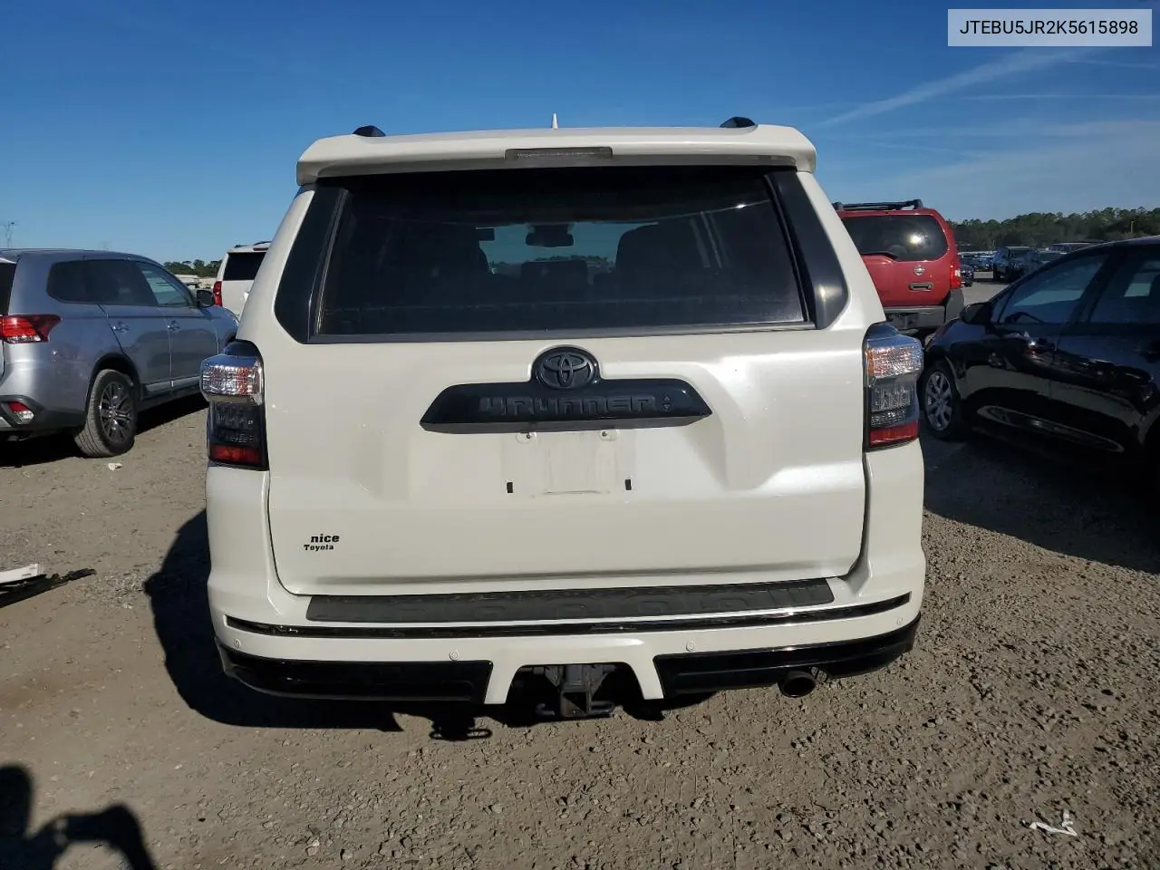 JTEBU5JR2K5615898 2019 Toyota 4Runner Sr5/Sr5 Premium