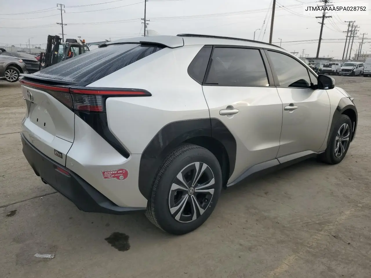 JTMAAAAA5PA028752 2023 Toyota Bz4X Xle