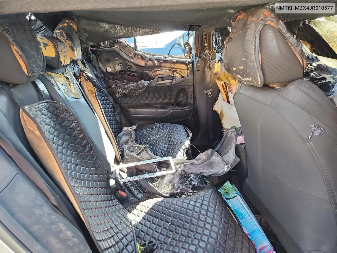 NMTKHMBX4JR010577 2018 Toyota C-Hr Xle
