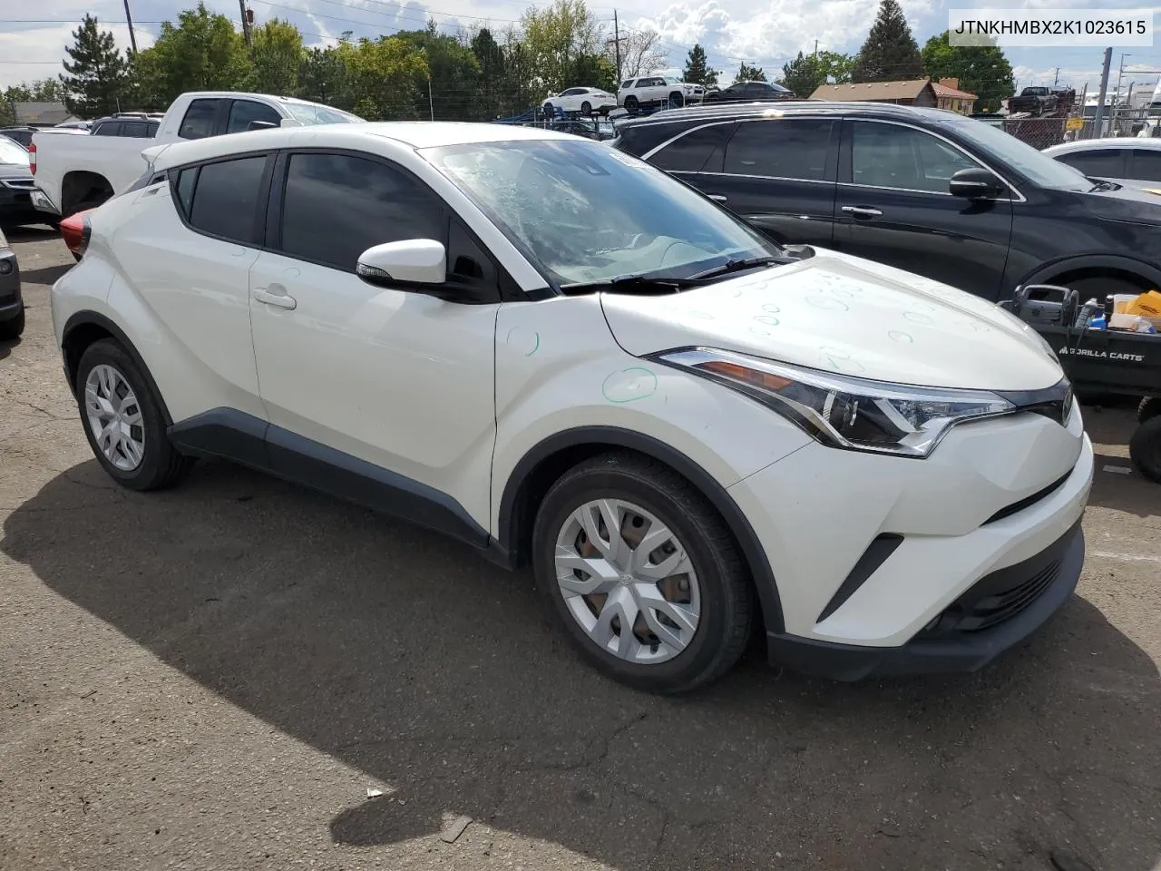 JTNKHMBX2K1023615 2019 Toyota C-Hr Xle