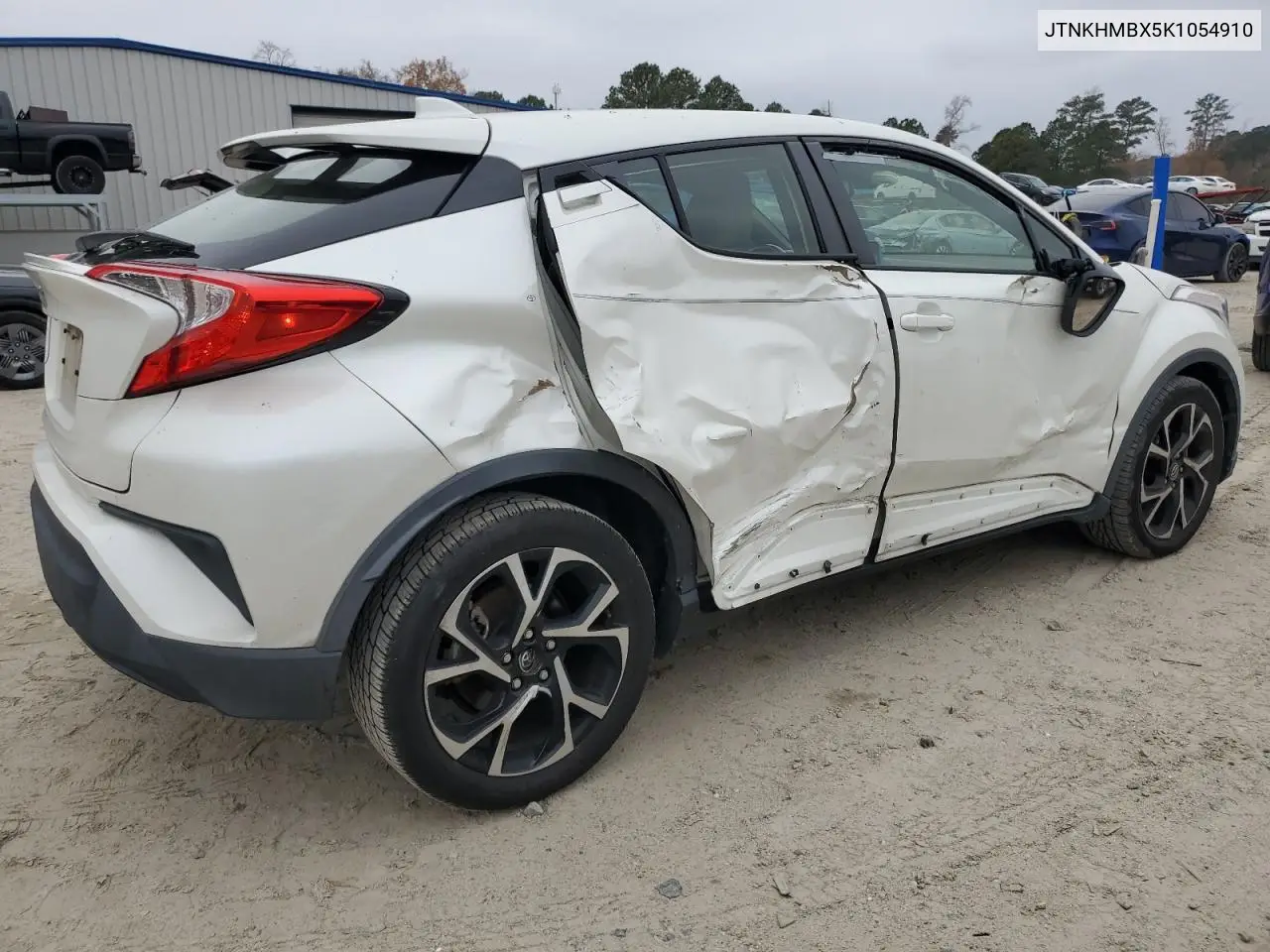 JTNKHMBX5K1054910 2019 Toyota C-Hr Xle