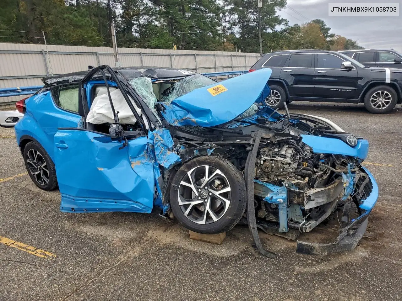 JTNKHMBX9K1058703 2019 Toyota C-Hr Xle