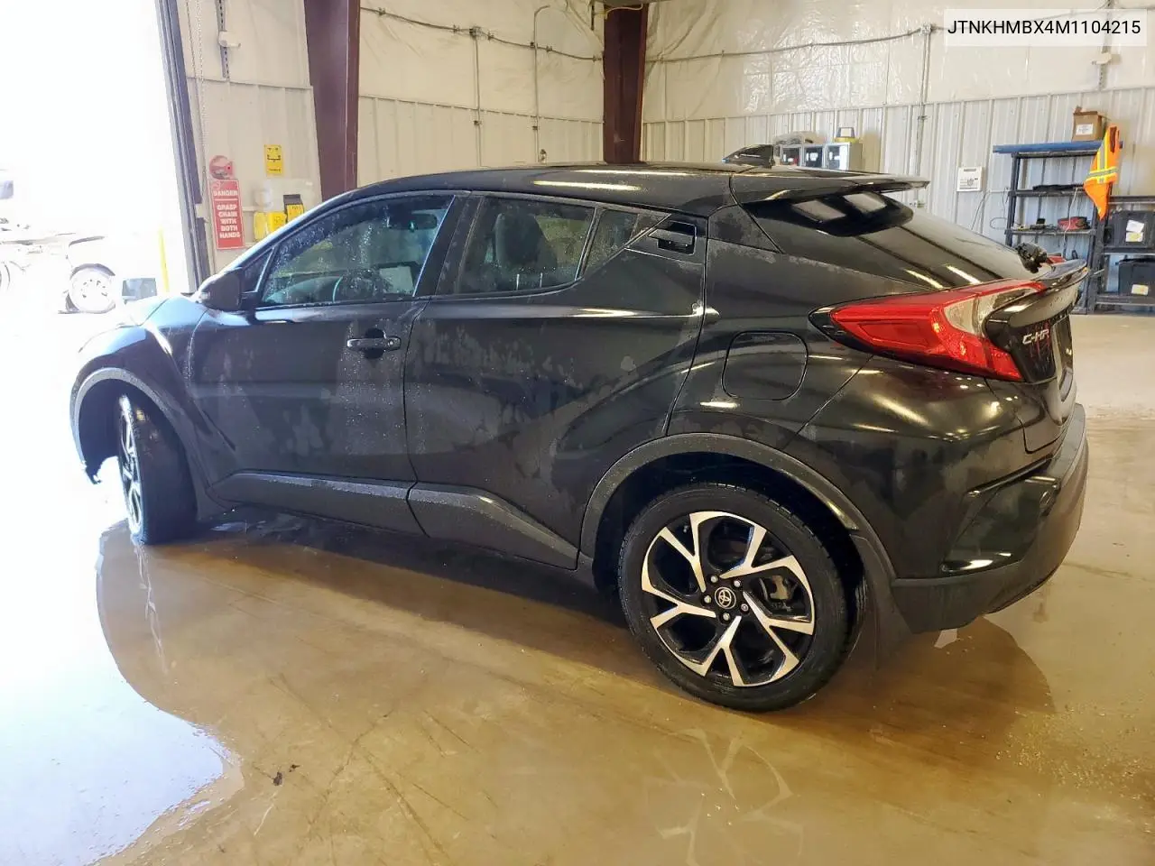 JTNKHMBX4M1104215 2021 Toyota C-Hr Xle