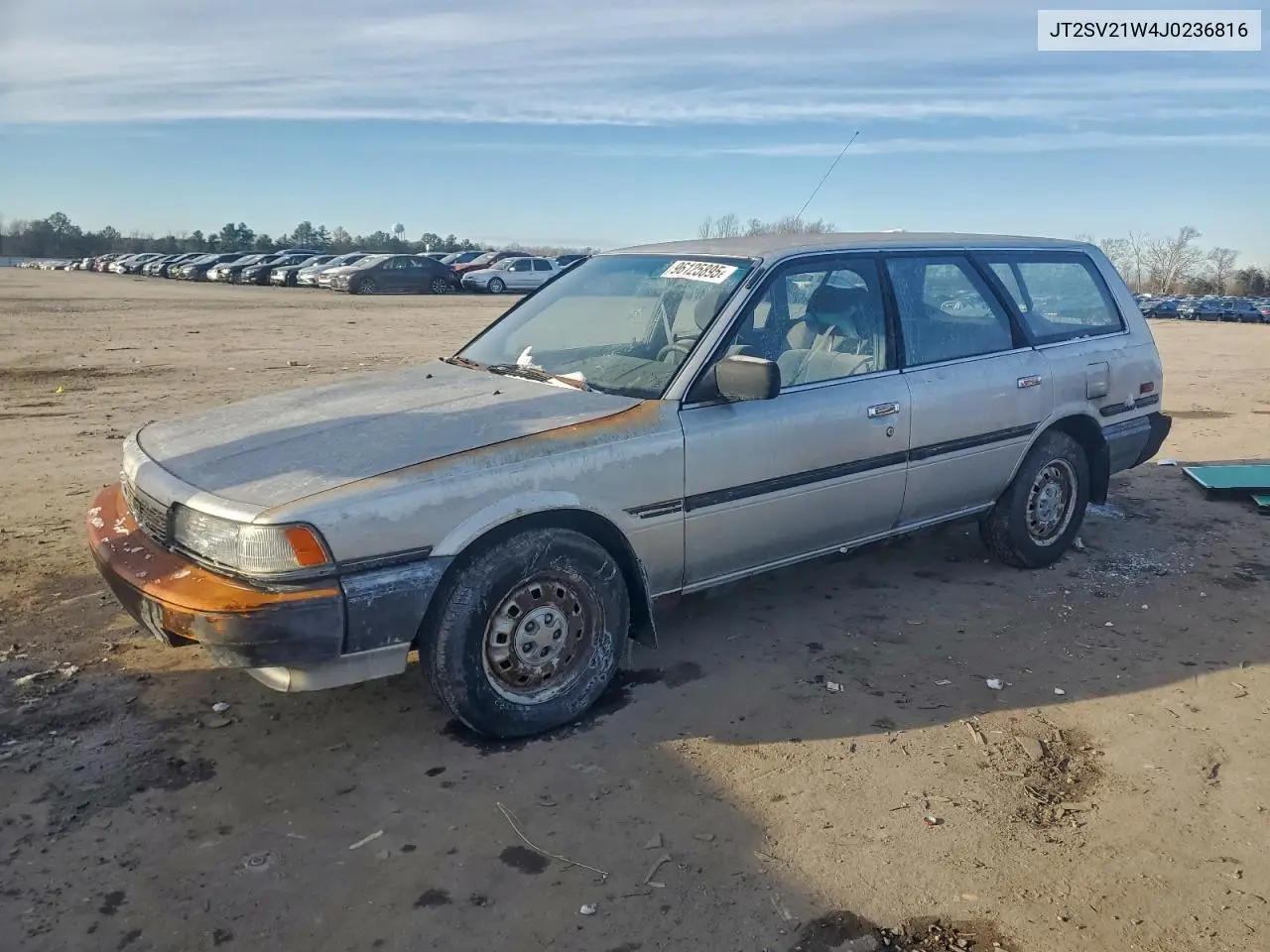 JT2SV21W4J0236816 1988 Toyota Camry Dlx