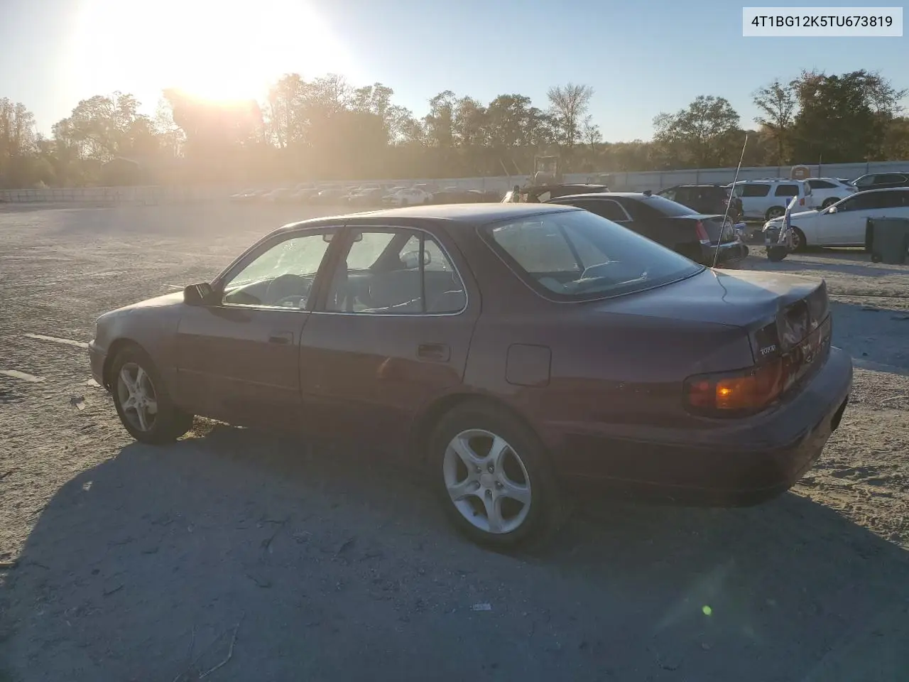 4T1BG12K5TU673819 1996 Toyota Camry Dx