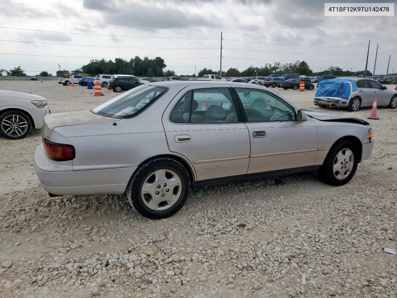 4T1BF12K9TU142478 1996 Toyota Camry Le