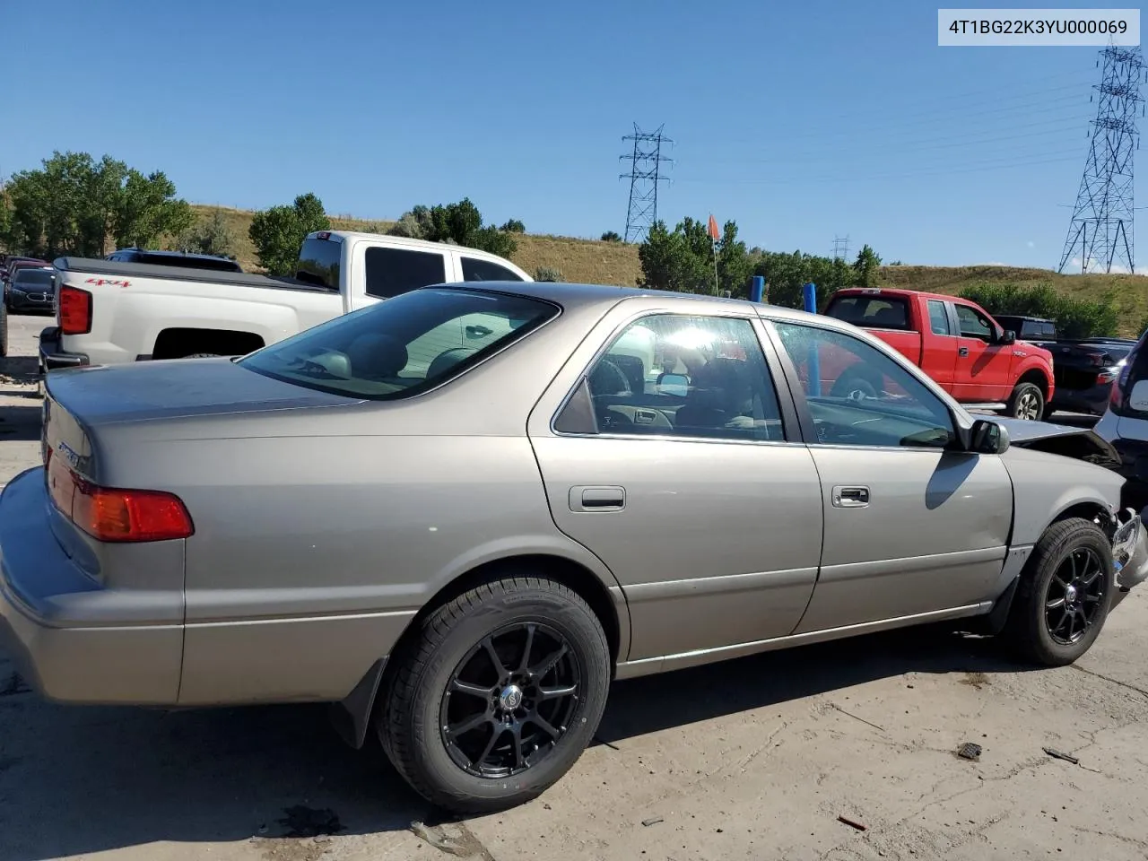 2000 Toyota Camry Ce VIN: 4T1BG22K3YU000069 Lot: 69272284