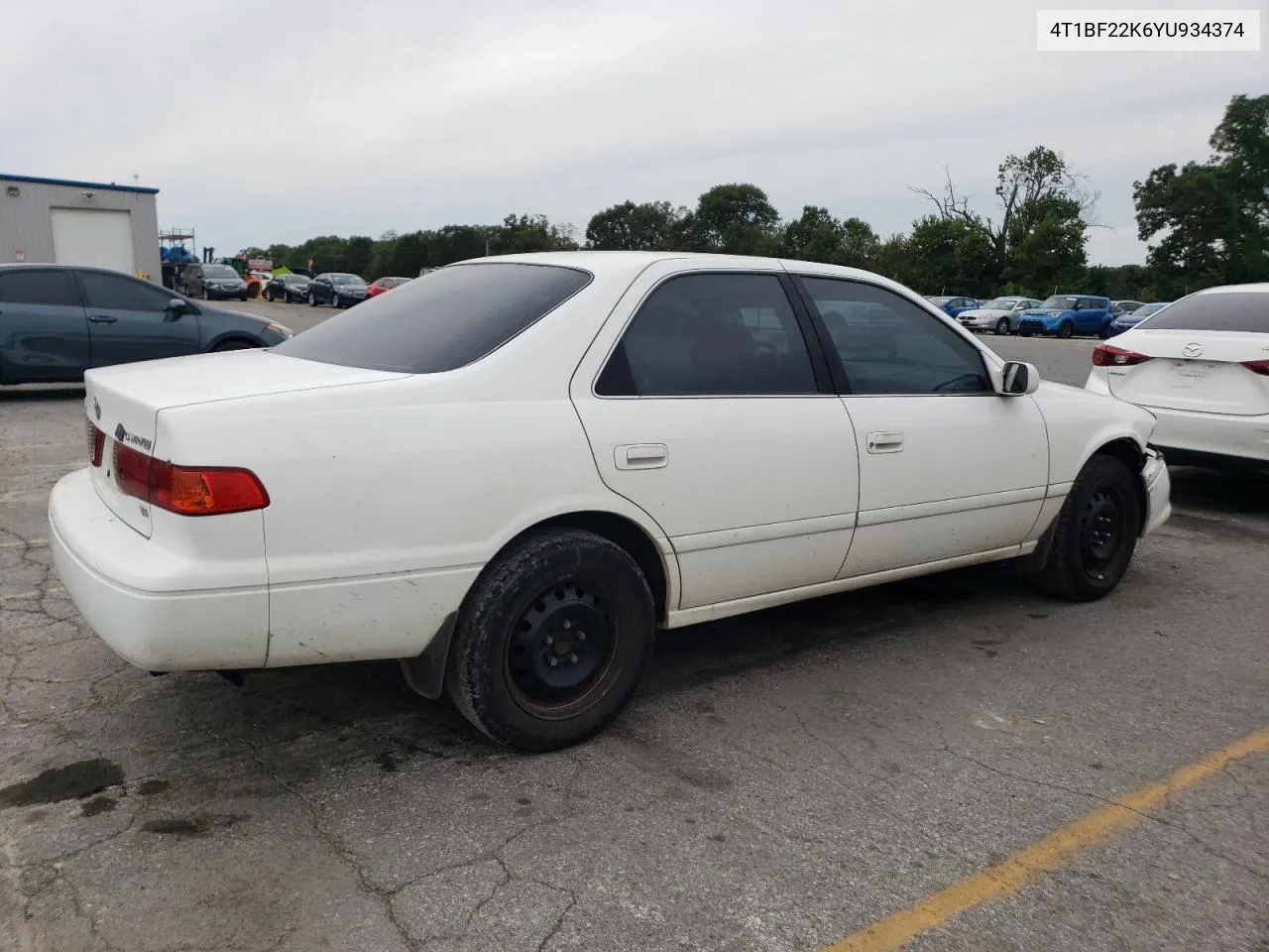 2000 Toyota Camry Le VIN: 4T1BF22K6YU934374 Lot: 69818694