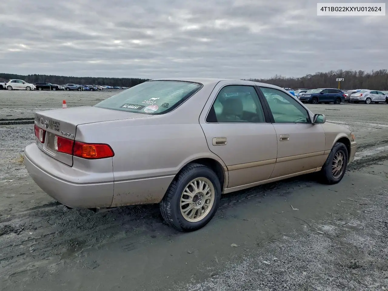 4T1BG22KXYU012624 2000 Toyota Camry Ce