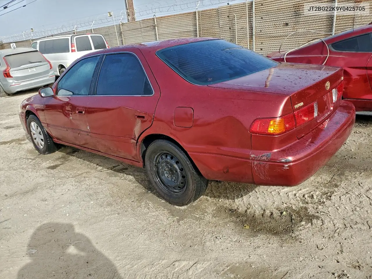 JT2BG22K9Y0425705 2000 Toyota Camry Ce