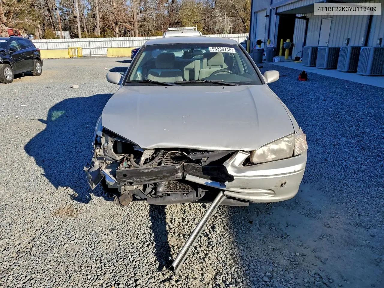 4T1BF22K3YU113409 2000 Toyota Camry Le