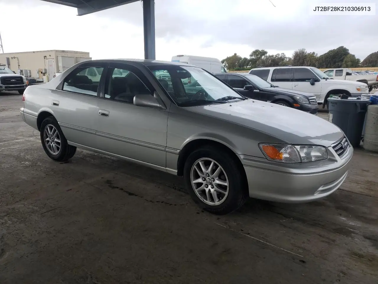 JT2BF28K210306913 2001 Toyota Camry Le
