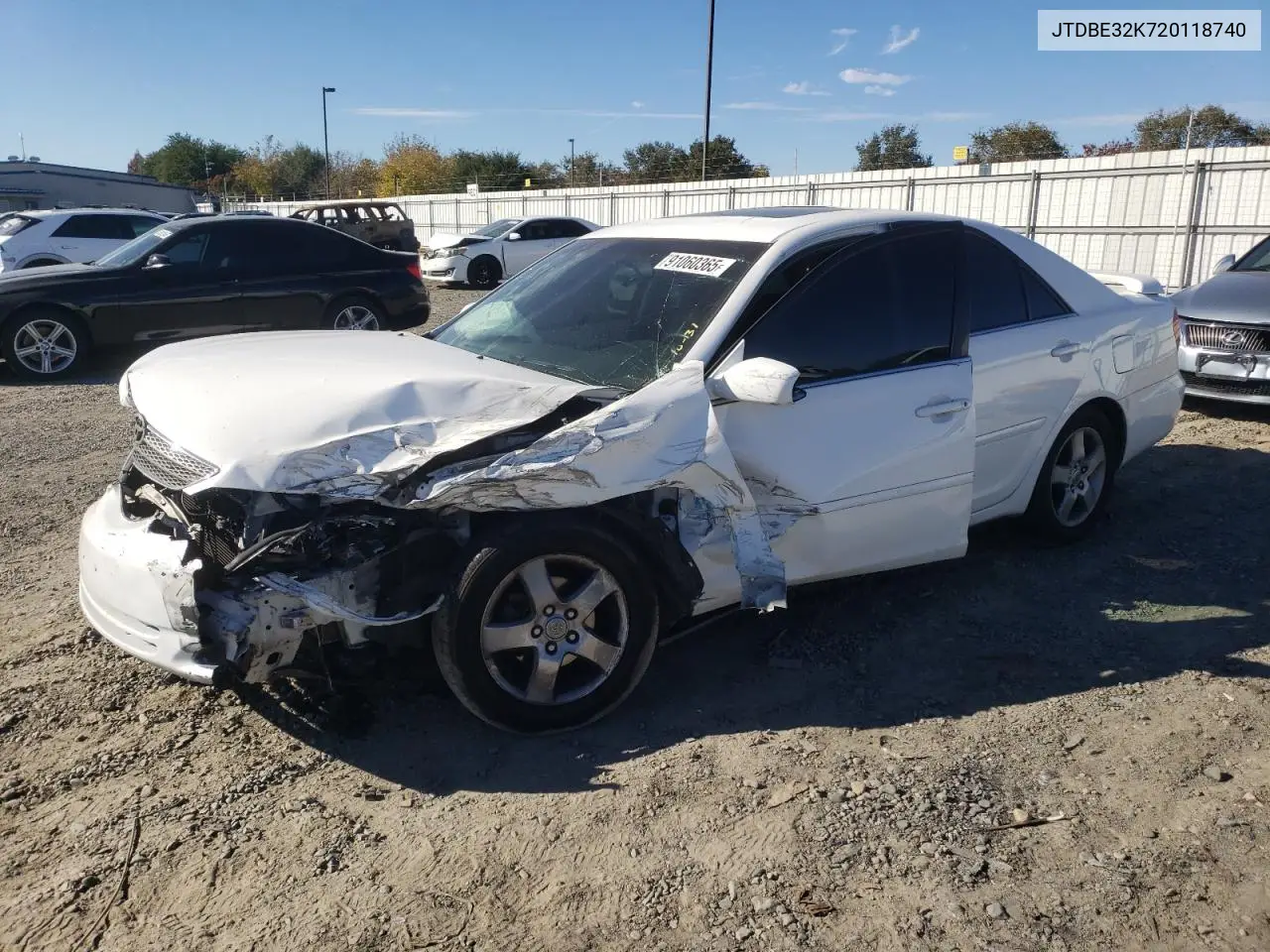 JTDBE32K720118740 2002 Toyota Camry Le