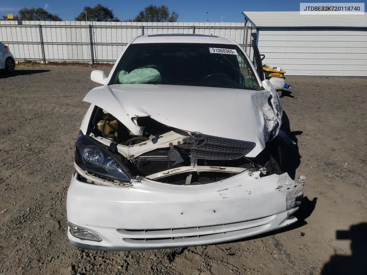 JTDBE32K720118740 2002 Toyota Camry Le