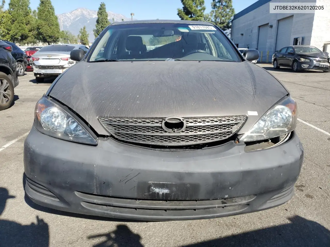 JTDBE32K620120205 2002 Toyota Camry Le