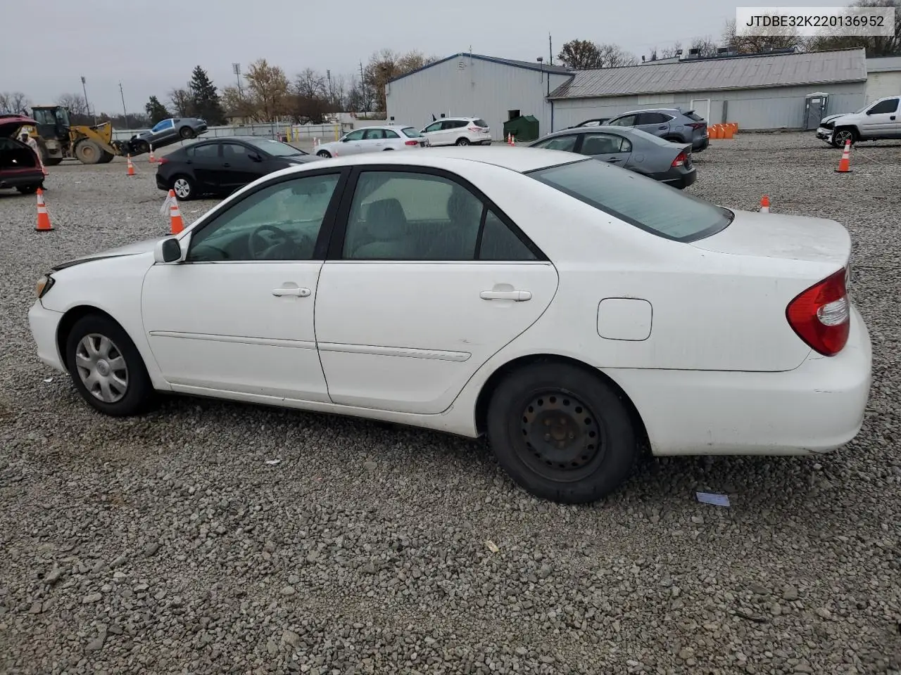 JTDBE32K220136952 2002 Toyota Camry Le