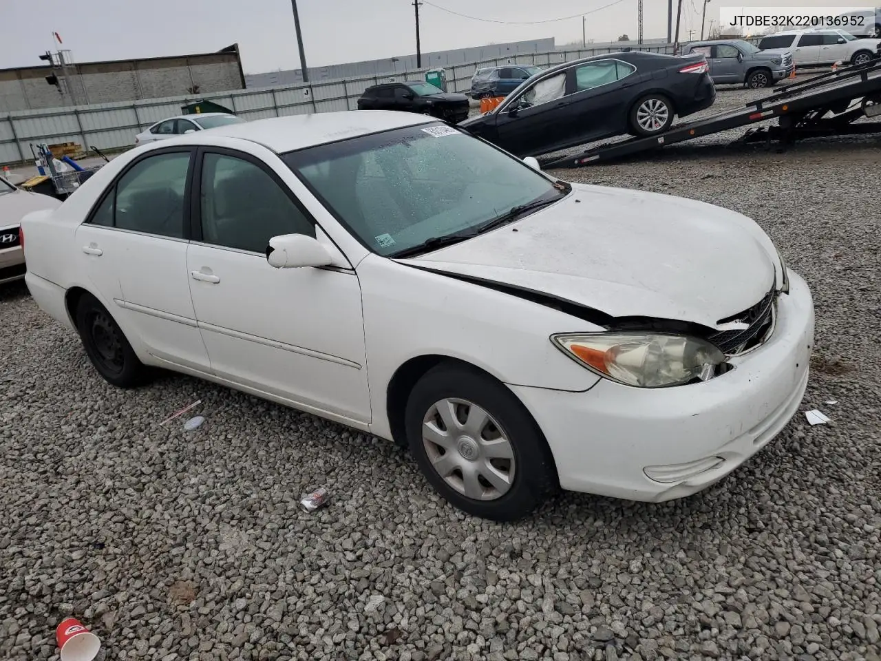 JTDBE32K220136952 2002 Toyota Camry Le