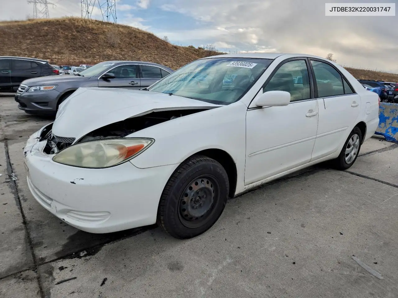 JTDBE32K220031747 2002 Toyota Camry Le