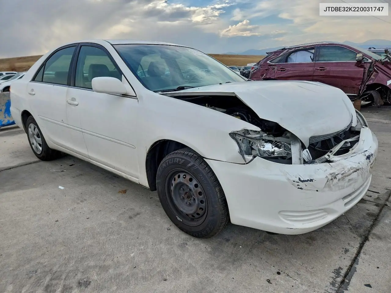 JTDBE32K220031747 2002 Toyota Camry Le