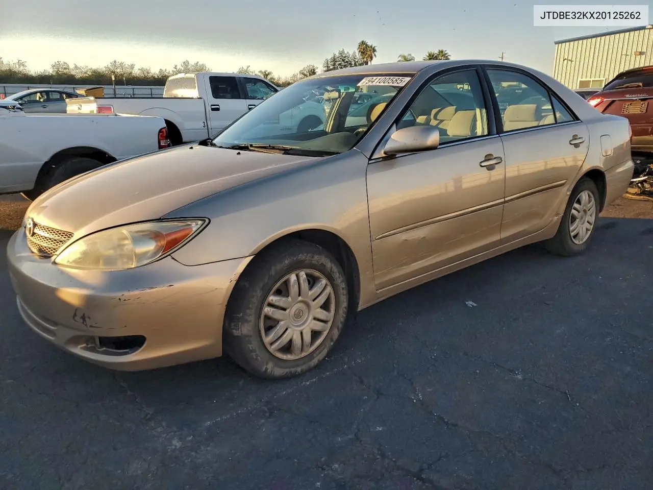 JTDBE32KX20125262 2002 Toyota Camry Le