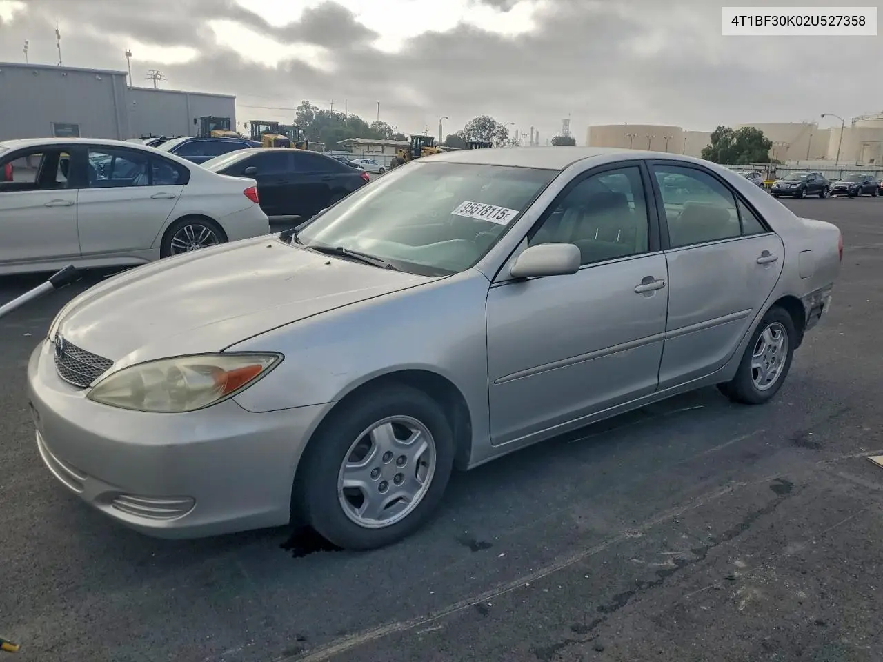 4T1BF30K02U527358 2002 Toyota Camry Le
