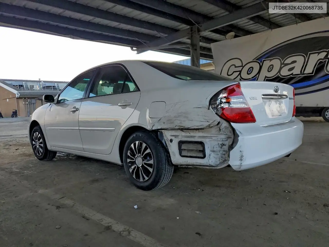 JTDBE32K420068735 2002 Toyota Camry Le