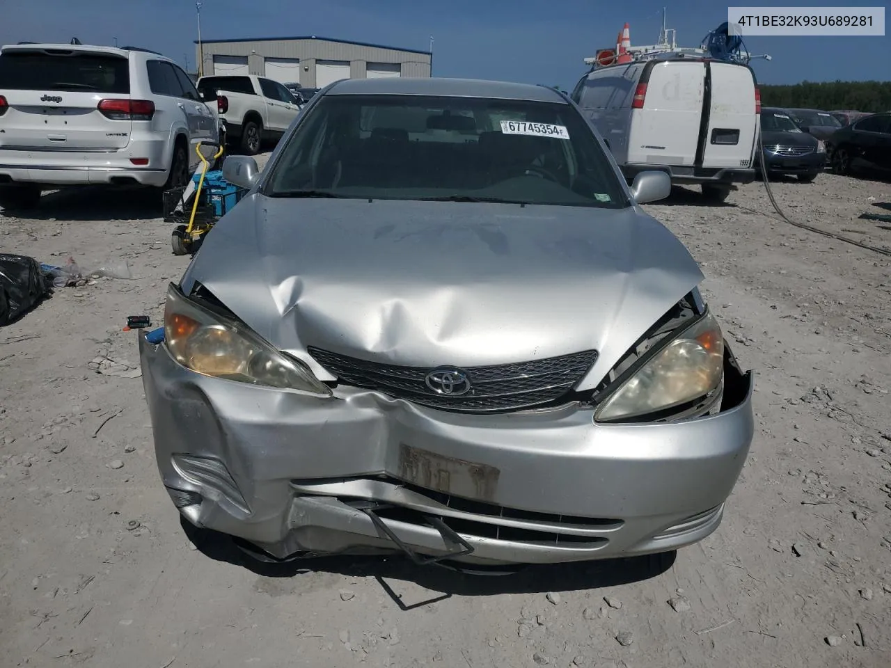 4T1BE32K93U689281 2003 Toyota Camry Le