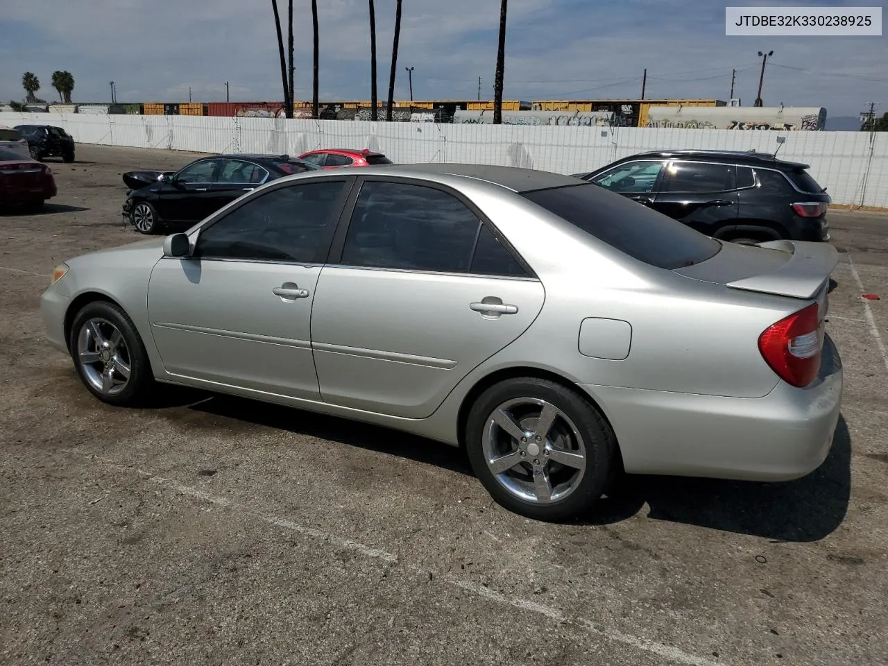 JTDBE32K330238925 2003 Toyota Camry Le