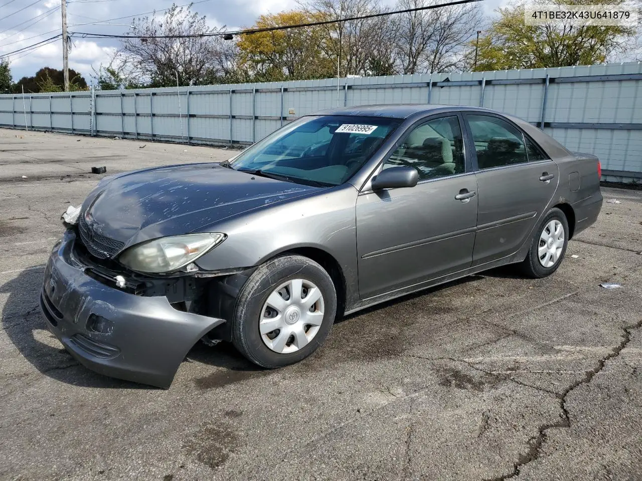 4T1BE32K43U641879 2003 Toyota Camry Le
