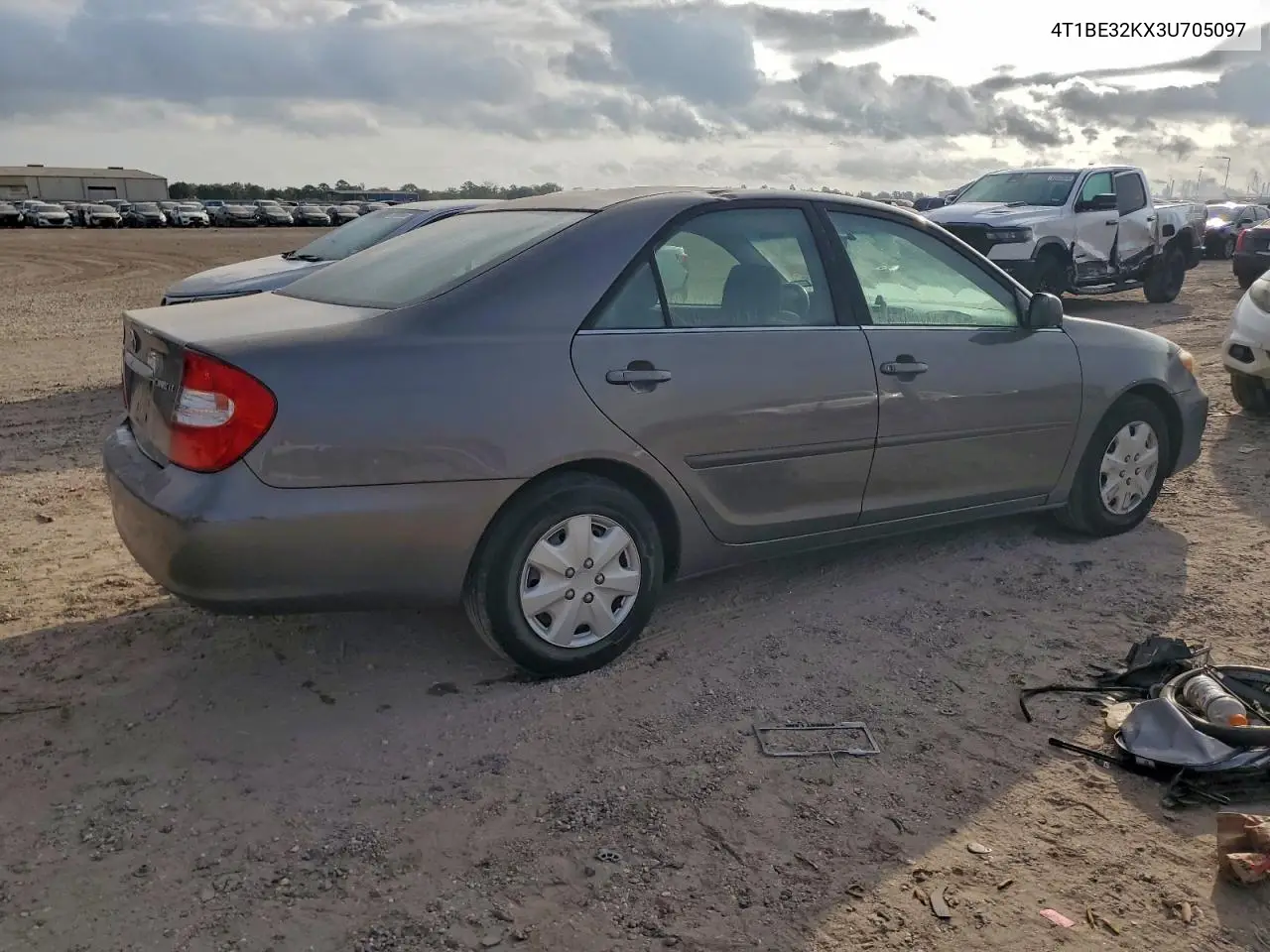 4T1BE32KX3U705097 2003 Toyota Camry Le