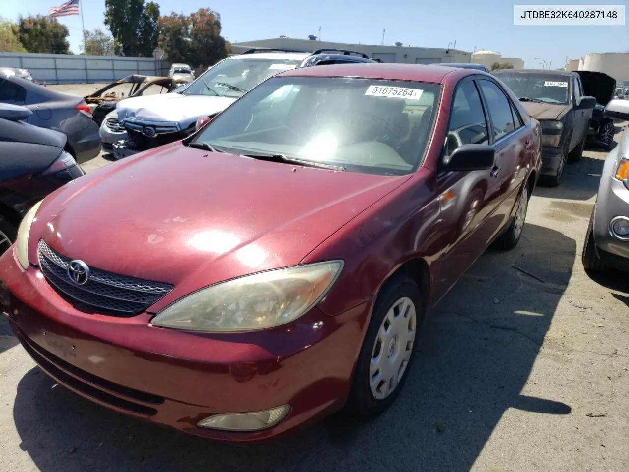 JTDBE32K640287148 2004 Toyota Camry Le