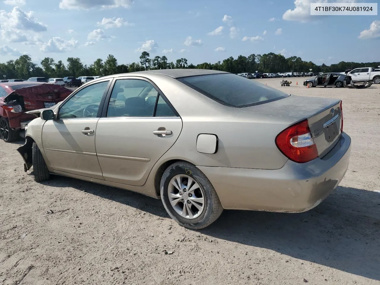 4T1BF30K74U081924 2004 Toyota Camry Le