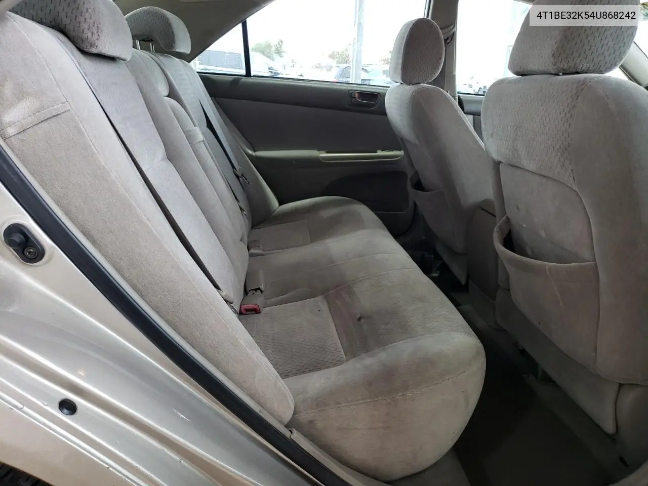 4T1BE32K54U868242 2004 Toyota Camry Le