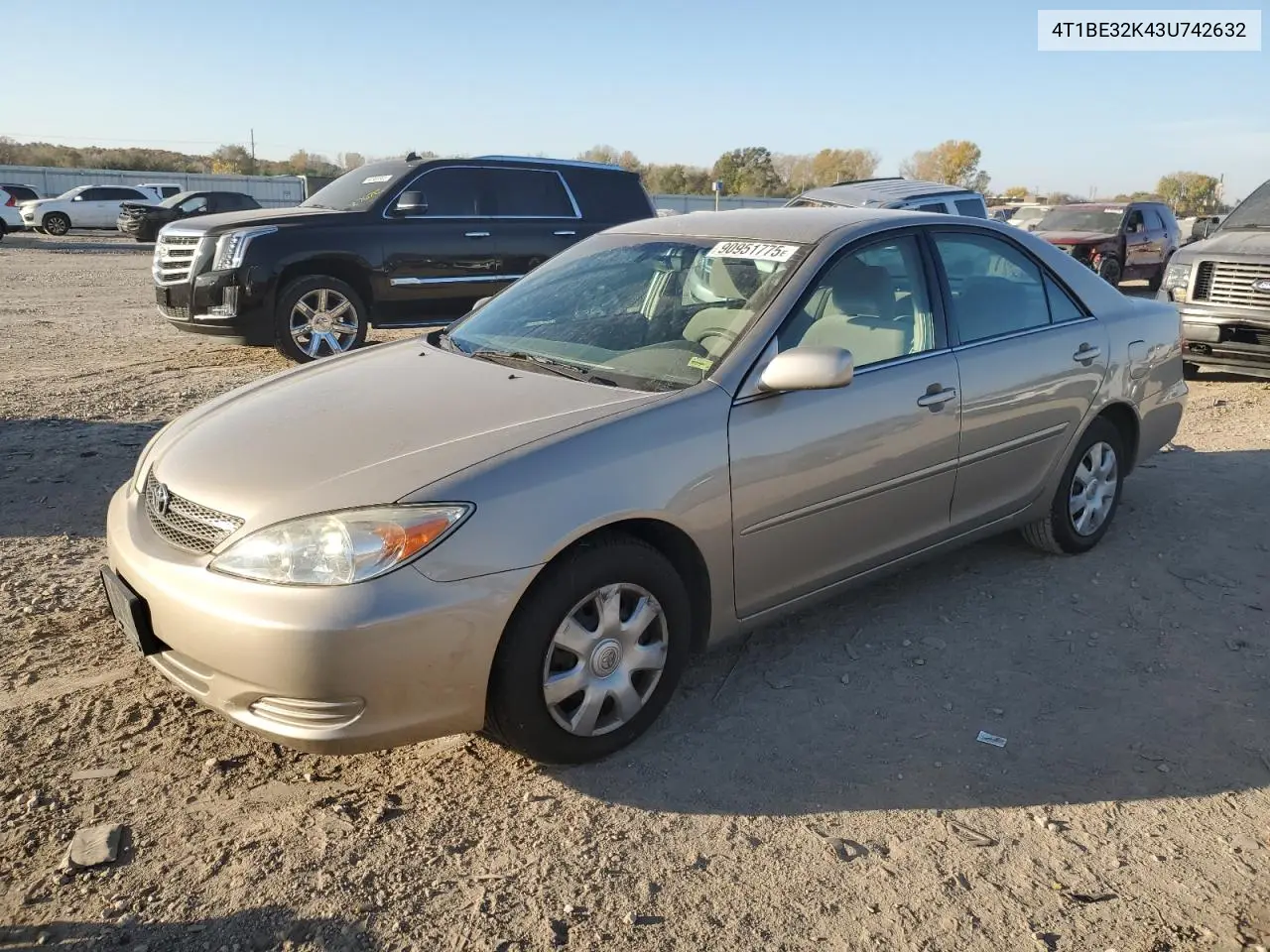 4T1BE32K43U742632 2003 Toyota Camry Le