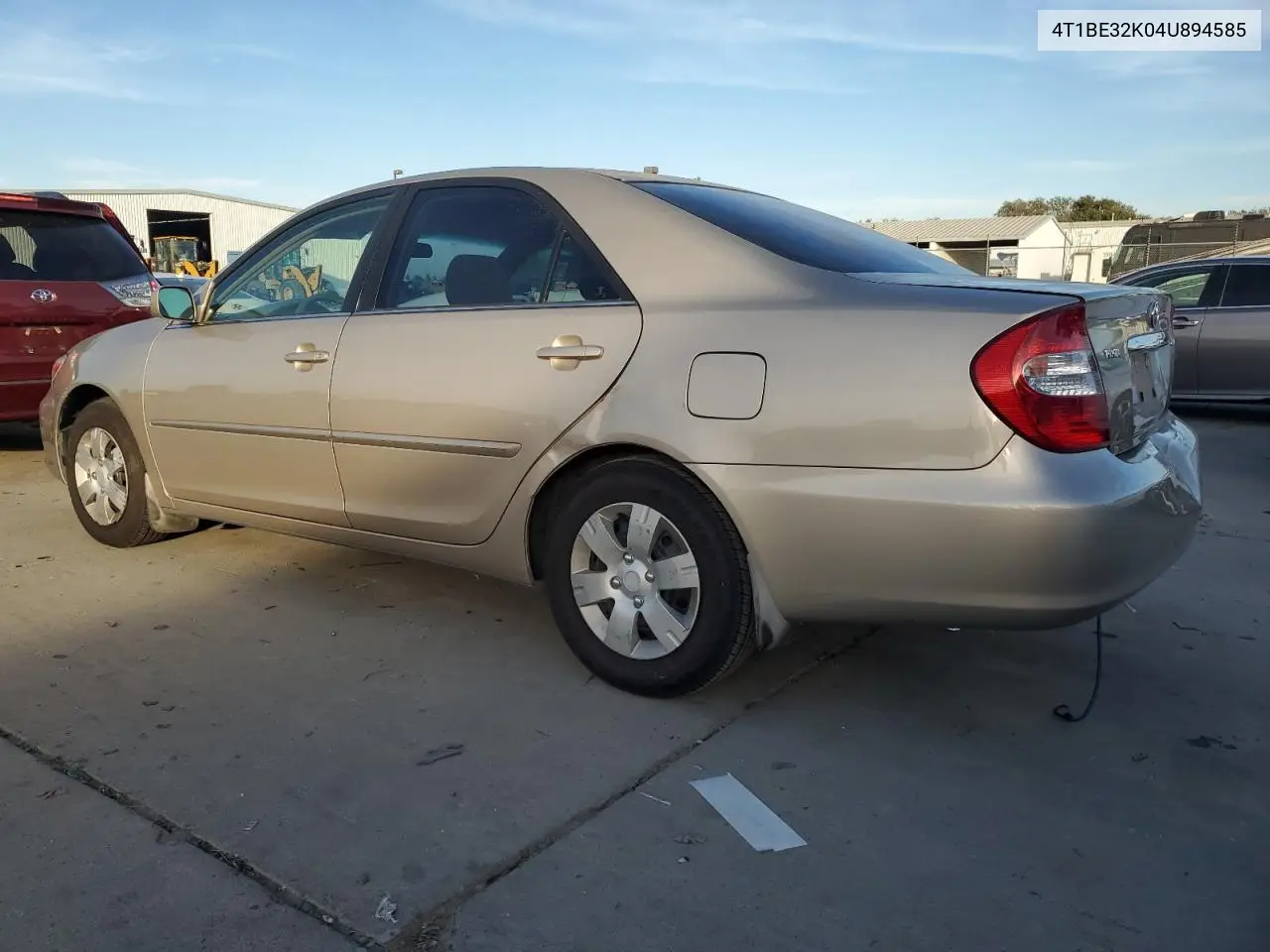4T1BE32K04U894585 2004 Toyota Camry Le