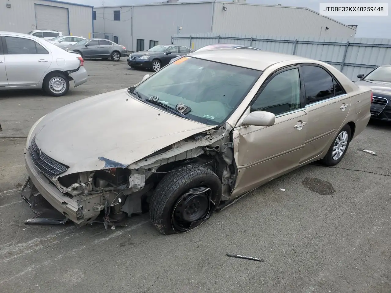 JTDBE32KX40259448 2004 Toyota Camry Le