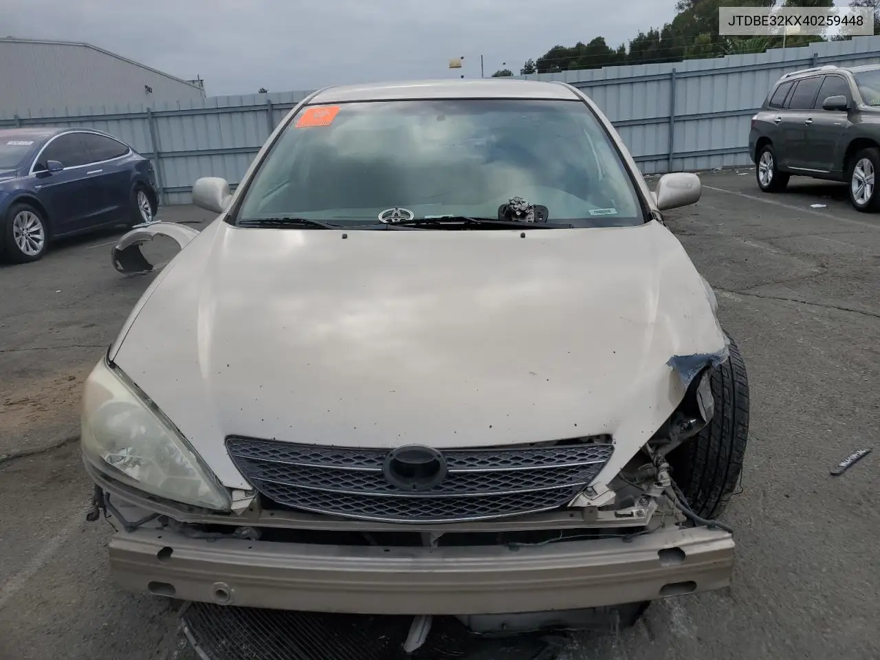 JTDBE32KX40259448 2004 Toyota Camry Le