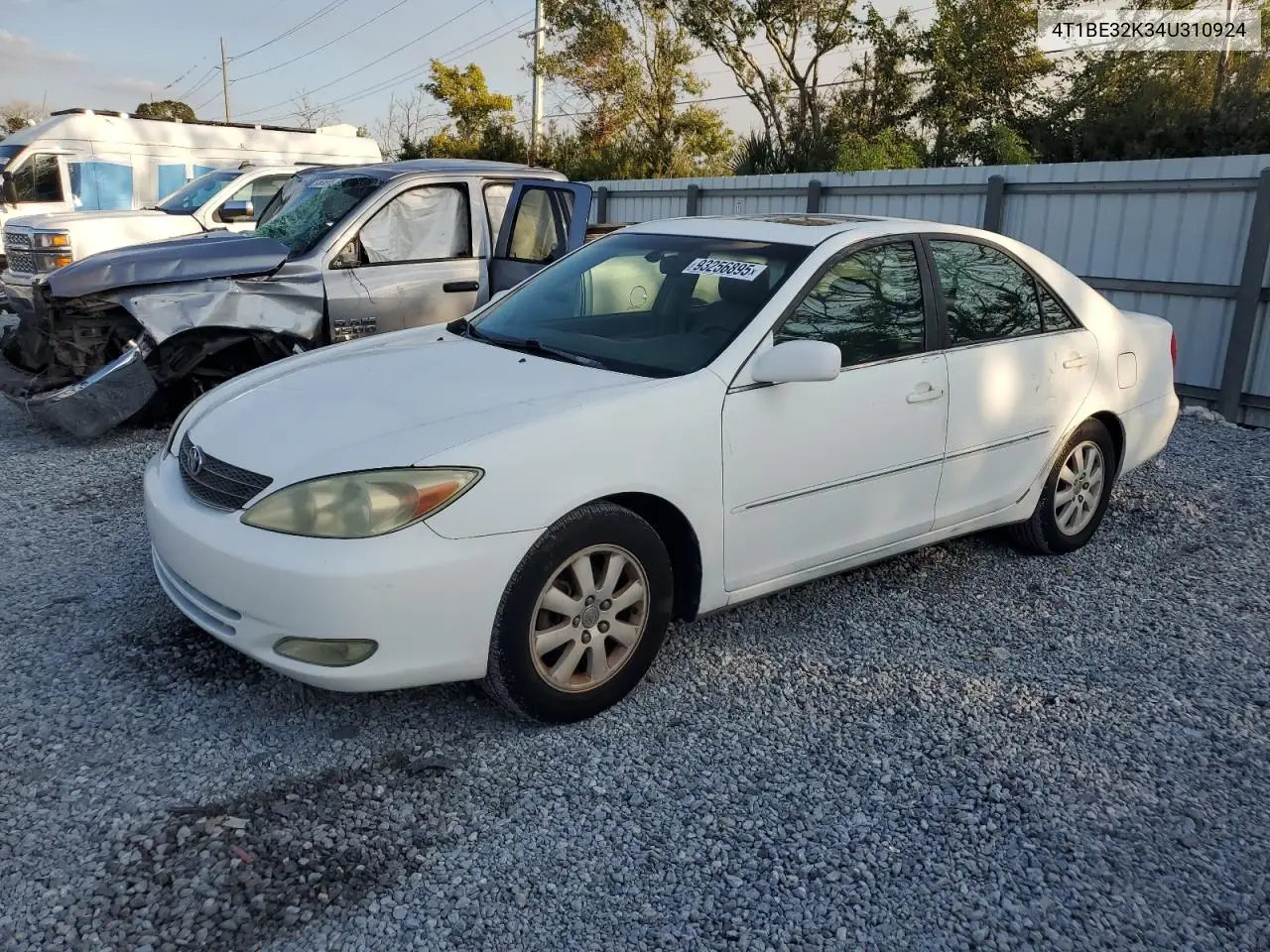 4T1BE32K34U310924 2004 Toyota Camry Le