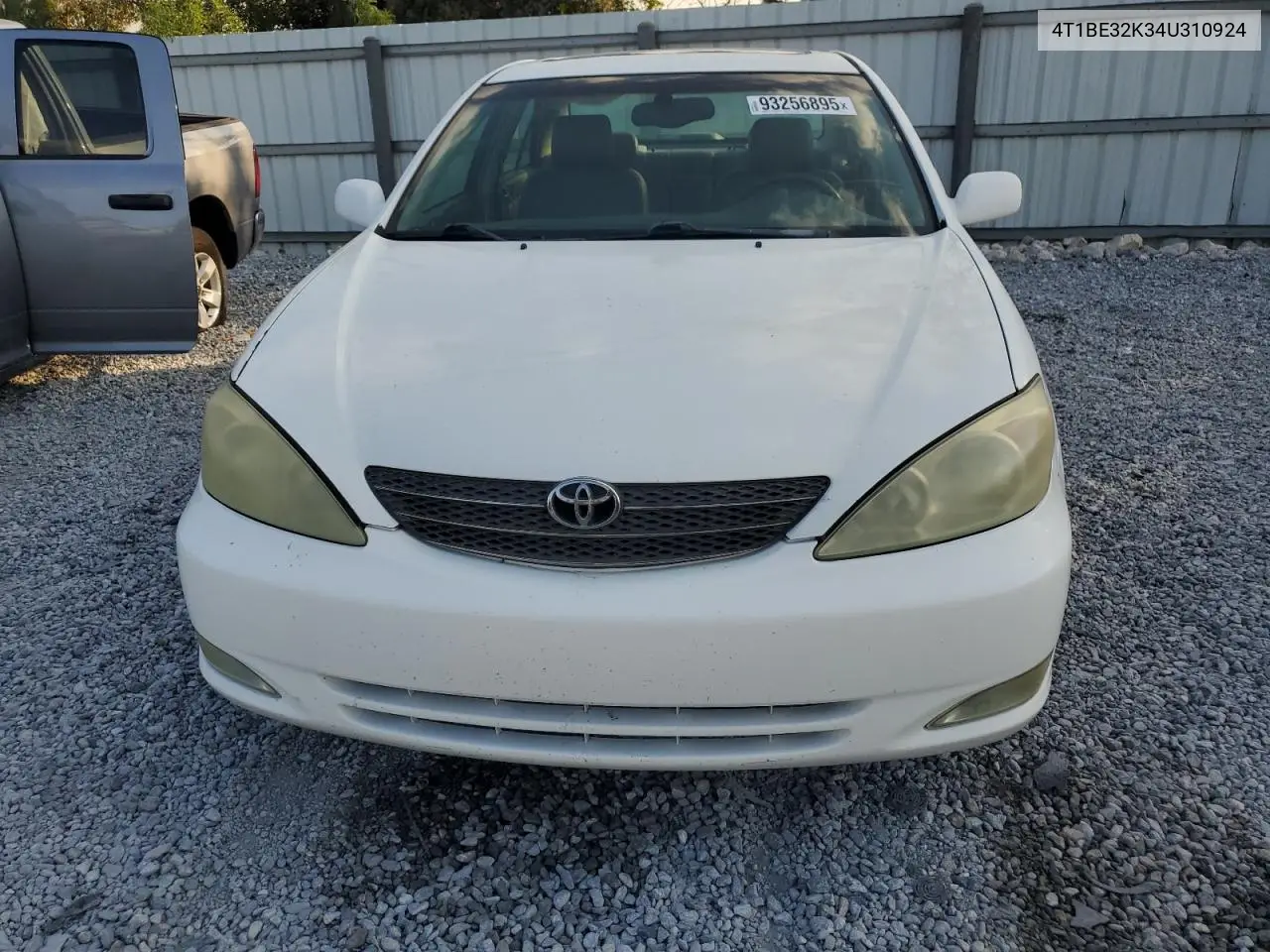 4T1BE32K34U310924 2004 Toyota Camry Le