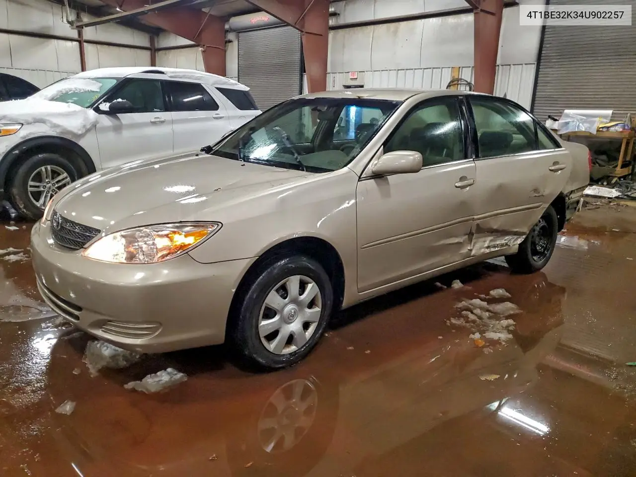 4T1BE32K34U902257 2004 Toyota Camry Le