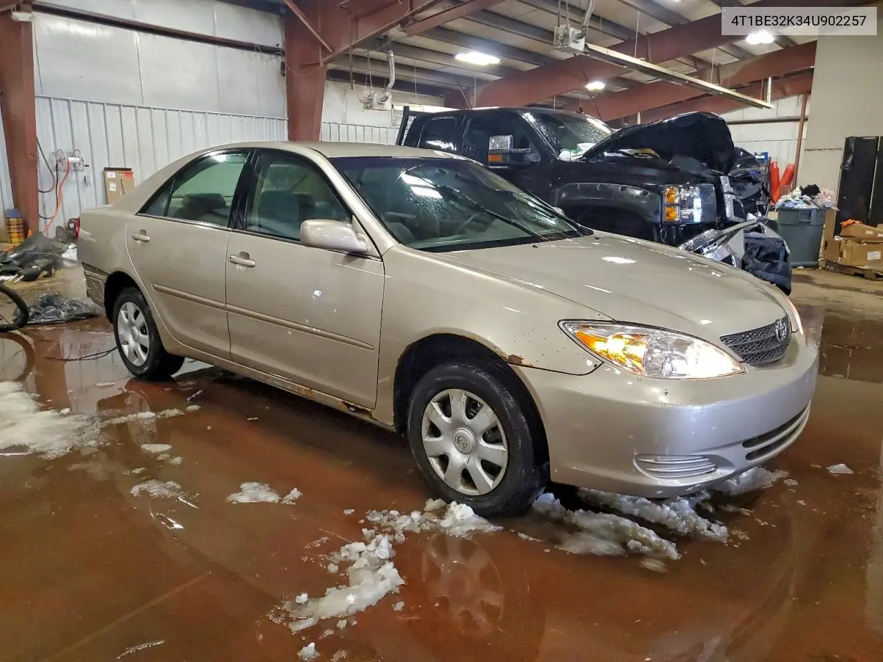 4T1BE32K34U902257 2004 Toyota Camry Le