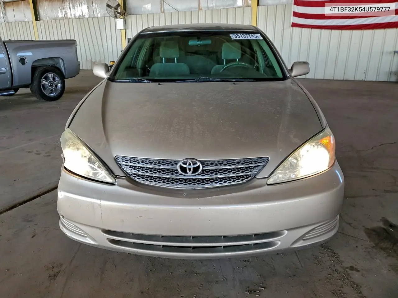 4T1BF32K54U579777 2004 Toyota Camry Le
