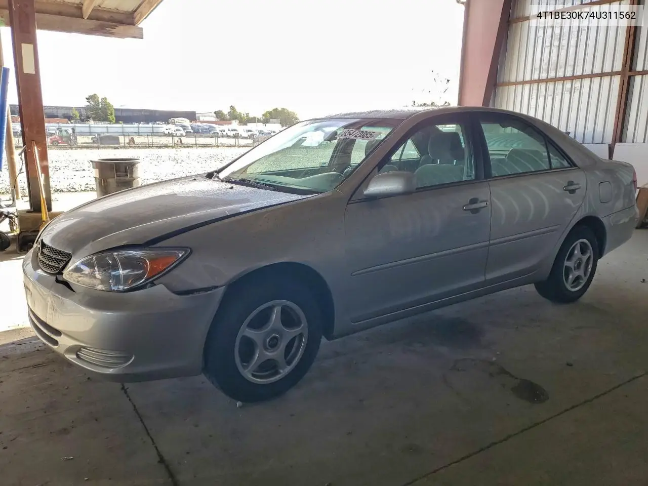 4T1BE30K74U311562 2004 Toyota Camry Le