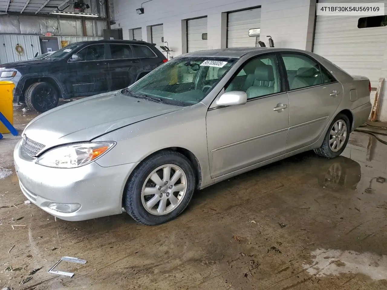 4T1BF30K54U569169 2004 Toyota Camry Le
