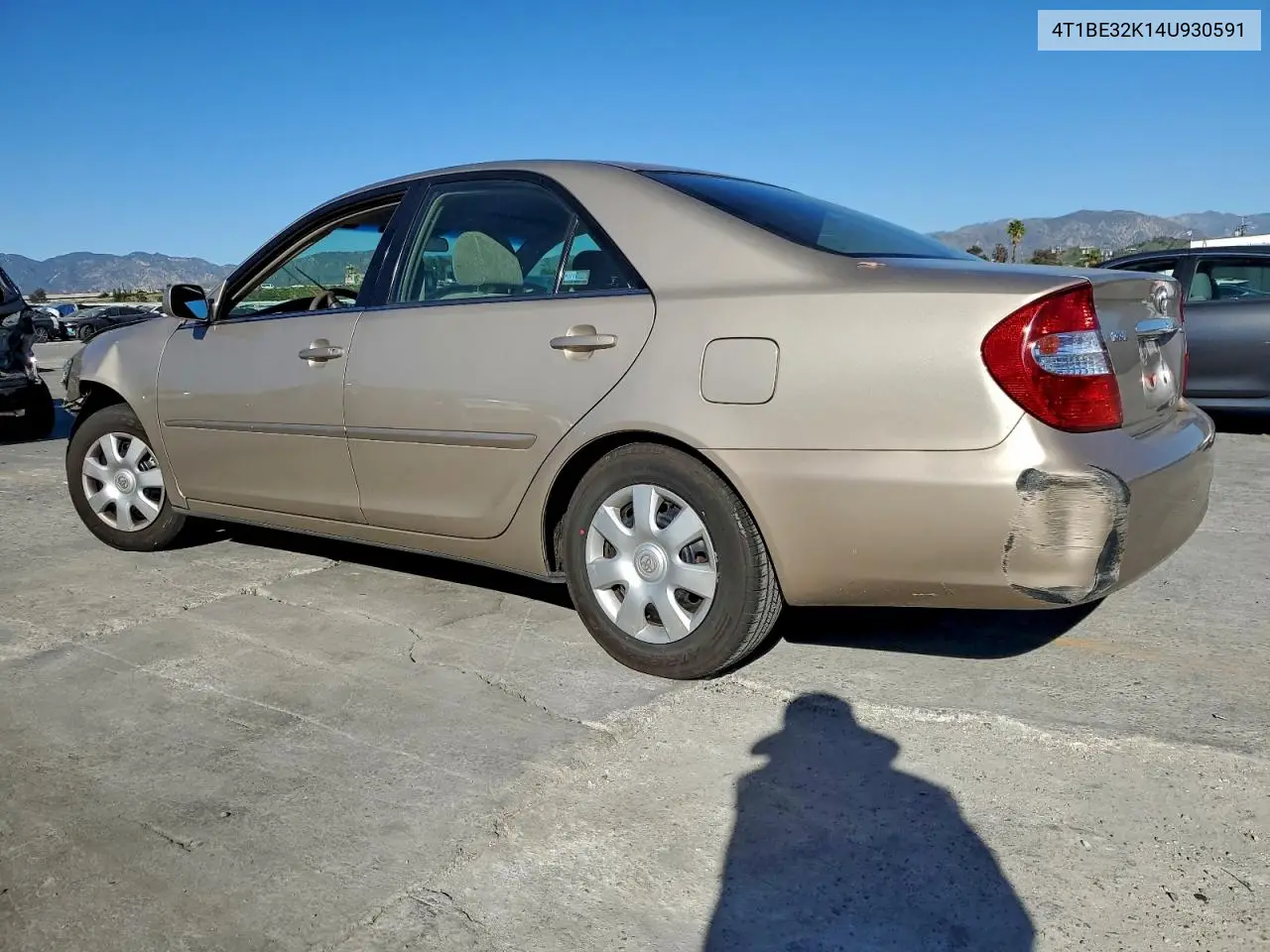 4T1BE32K14U930591 2004 Toyota Camry Le