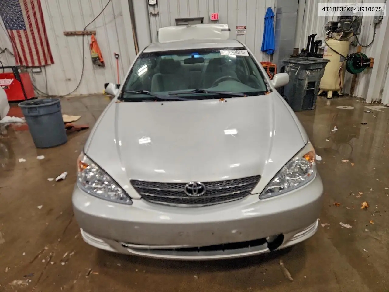 4T1BE32K64U910675 2004 Toyota Camry Le